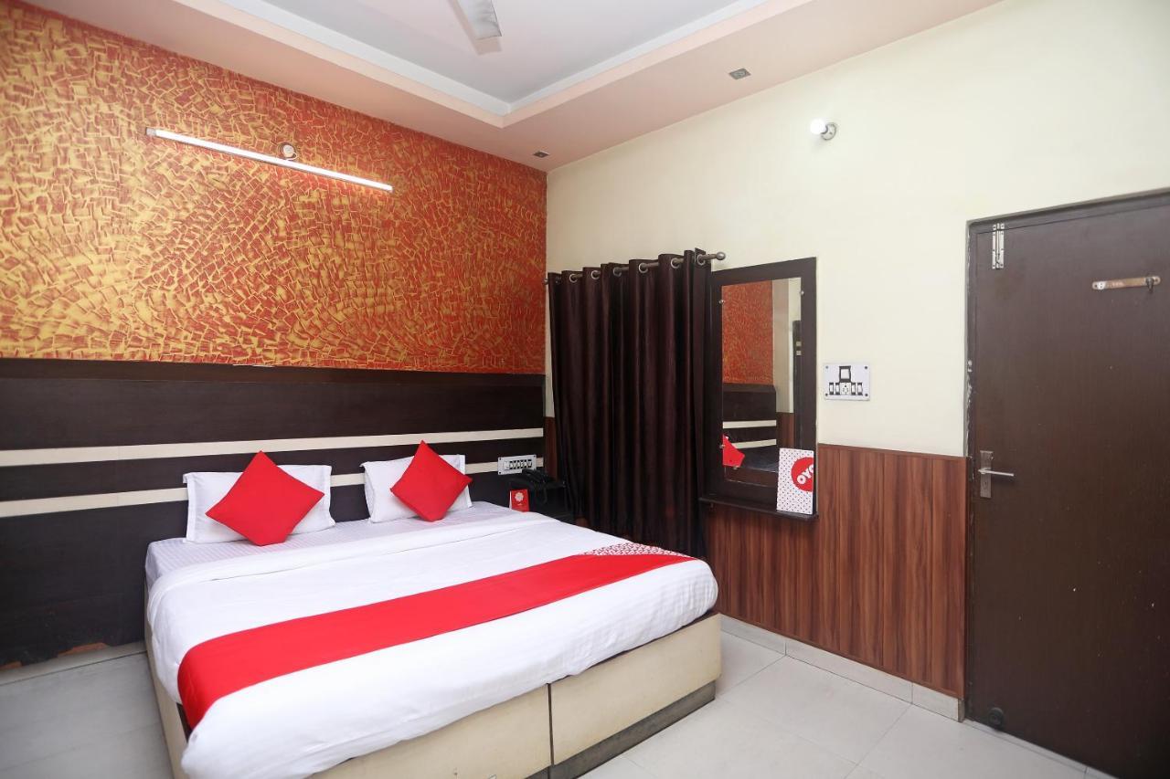 Vaccinated Staff- Oyo 18541 Hotel Haridev Roorkee Екстериор снимка