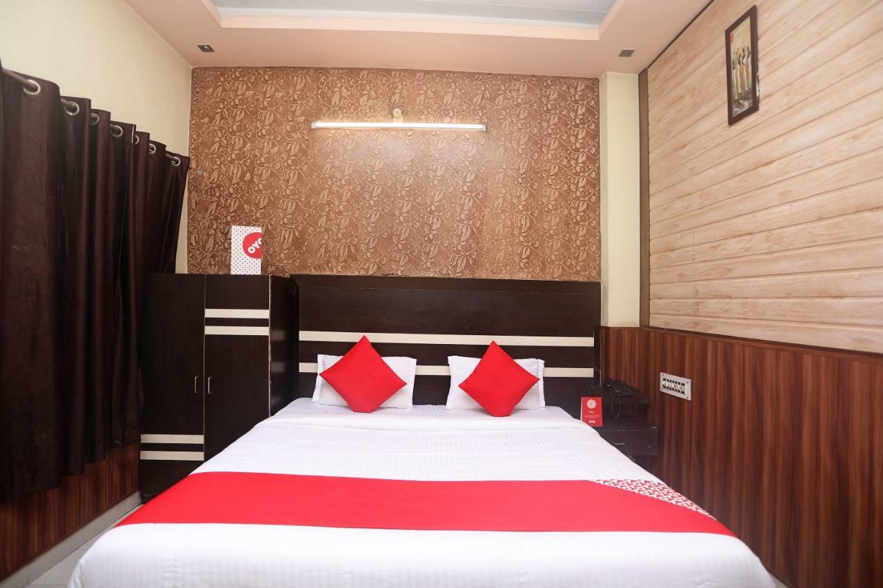 Vaccinated Staff- Oyo 18541 Hotel Haridev Roorkee Екстериор снимка